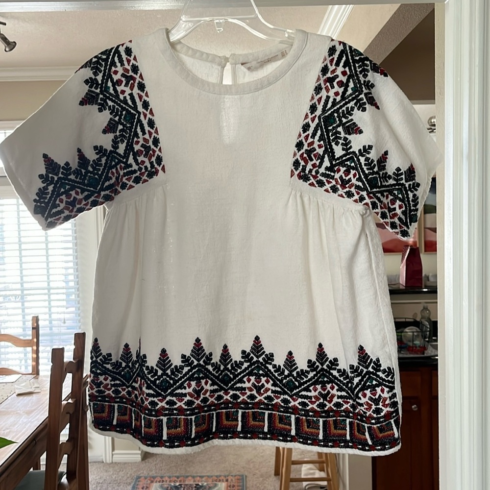 Beautifully Unique Patterned Zara Blouse